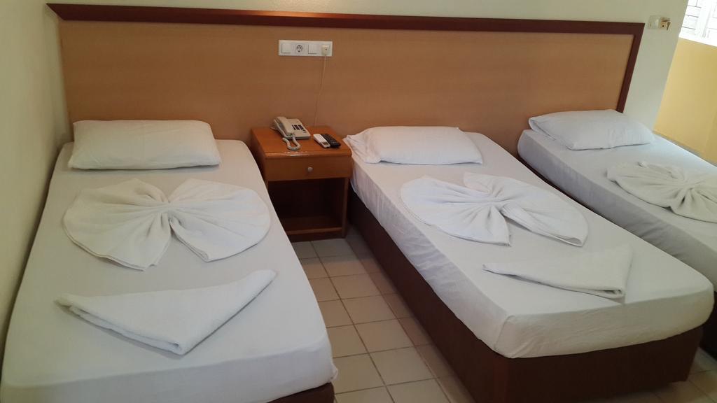 Caner Hotel Kemer Zimmer foto