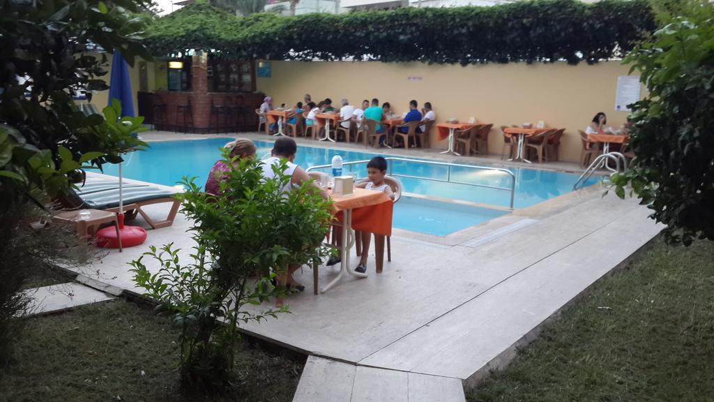 Caner Hotel Kemer Exterior foto